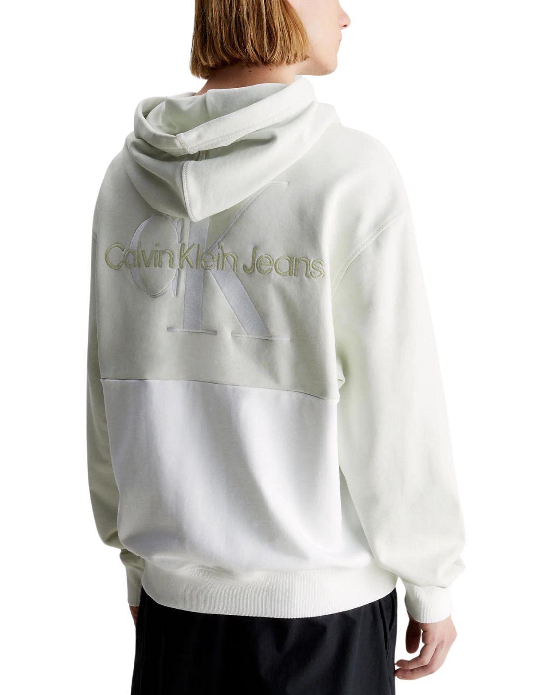Sudadera Calvin Klein con capucha de algodón color block