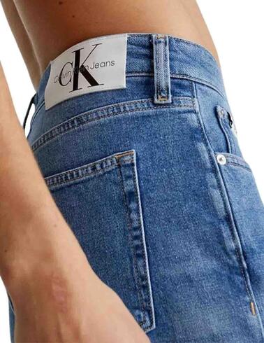 Pantalón vaquero Calvin Klein Slim Taper denim medio