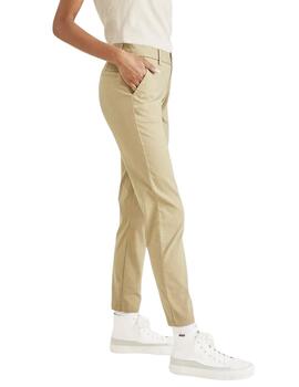 Pantalón chino Dockers® Weekend Skinny Fit de mujer