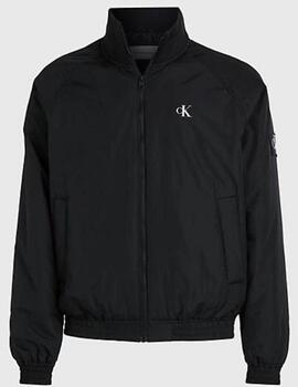 Cazadora Calvin Klein bomber de poliester reciclado
