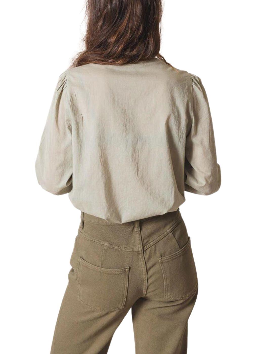 Camisa Indi & Cold con bordado Shiiffli de mujer