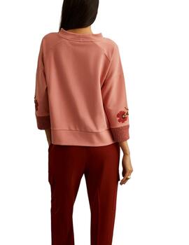 Sudadera Lion of Porches con bordado de flores en la manga