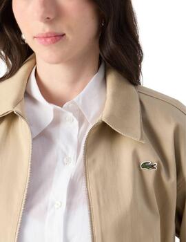 Cazadora Lacoste Bomber en beige de mujer