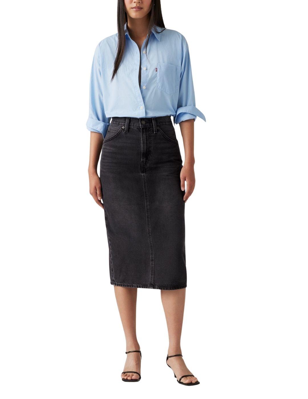 Falda Levi's® en tejido denim medio negro de mujer