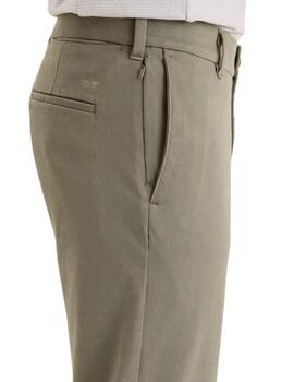 Pantalón Dockers Go Activeflex Chino, Slim Fit para hombre