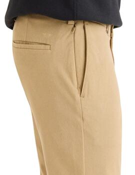 Pantalón Dockers Go ActiveFlex Chino Slim Fit de hombre