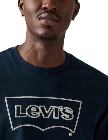 Camiseta Levi's® con gráfico en pecho para hombre