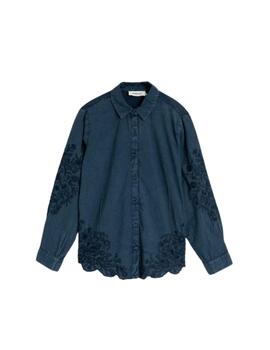 Camisa Indi & Cold voile bordada en tejido denim de mujer