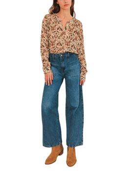 Indi & Cold camisa detalle smok estampada beige