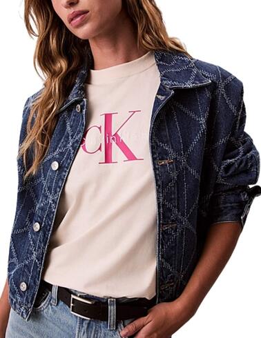 Camiseta Calvin Klein con monograma estampado en el pecho