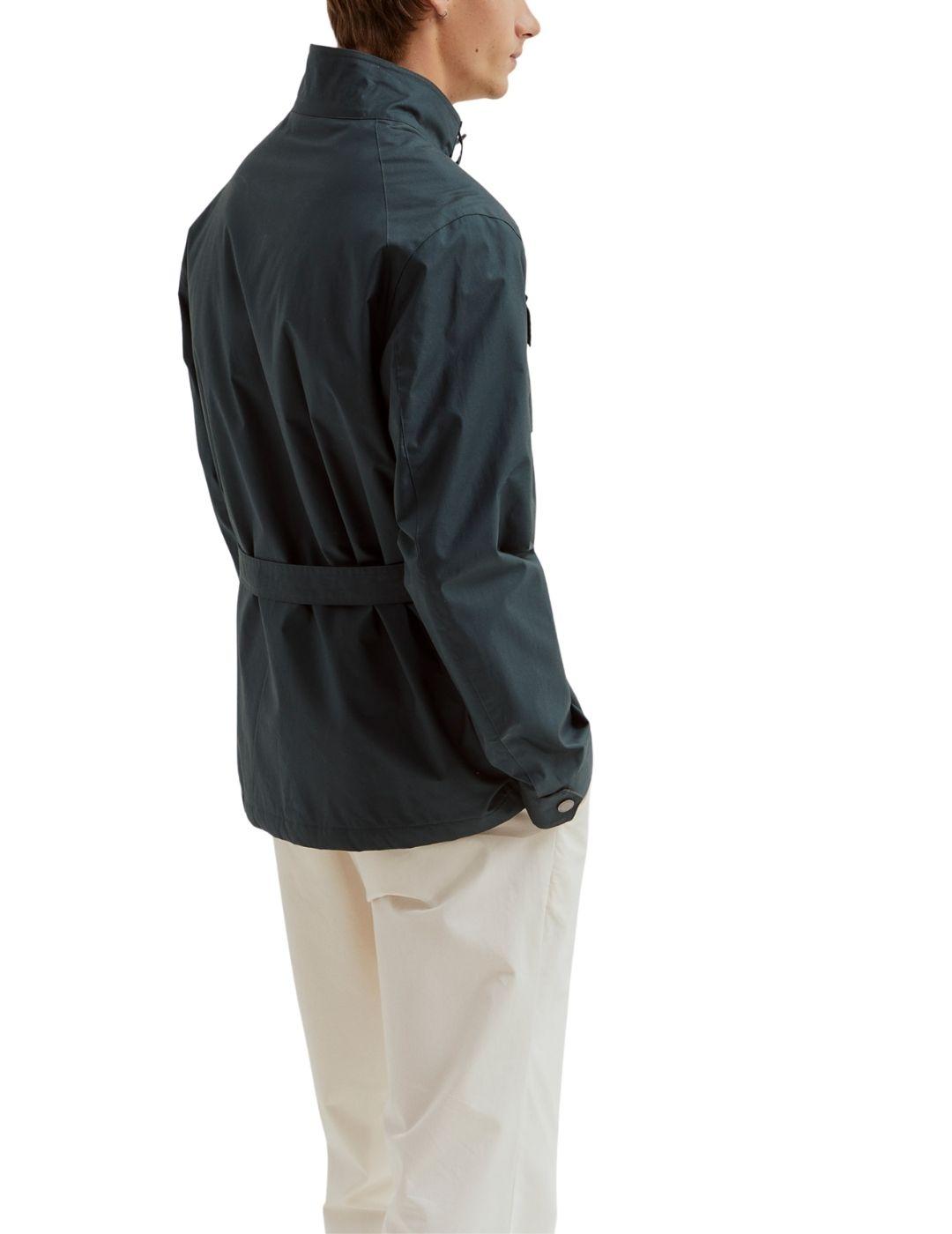 Chaqueta encerada Lion of Porches con bolsillos en verde