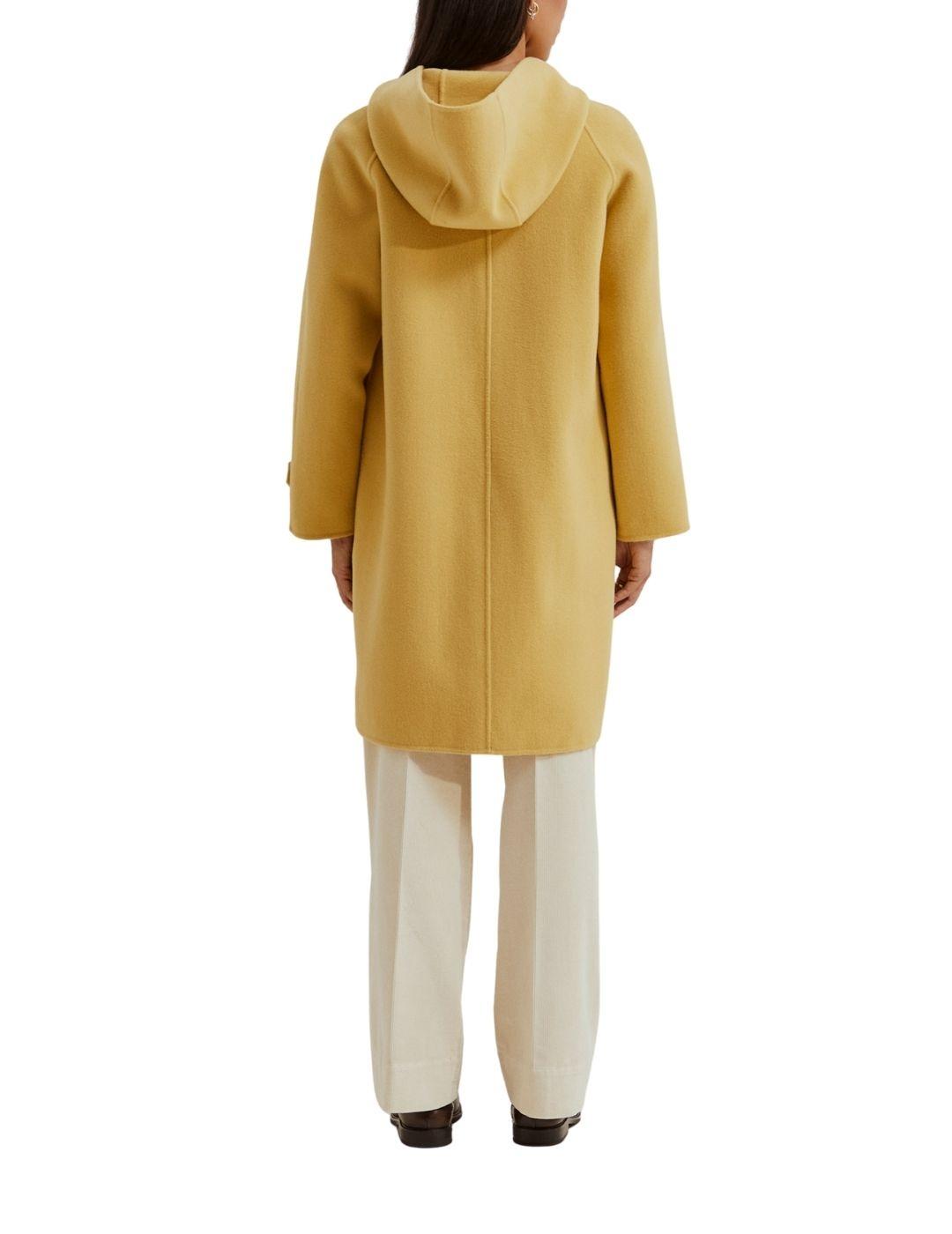 Abrigo de lana Lion of Porches con capucha en amarillo