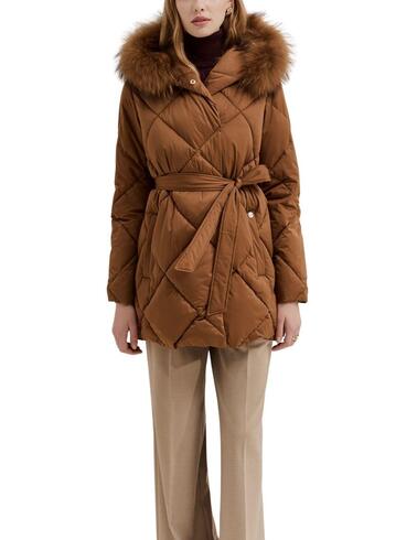 Chaqueta acolchada Lion of Porche con capucha y cinturón