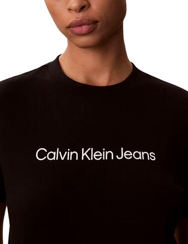 Camiseta Calvin Klein slim fit de mujer en negro