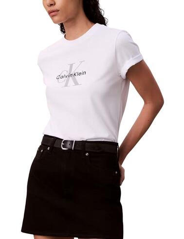 Camiseta Calvin Klein manga corta slim fit de mujer blanco