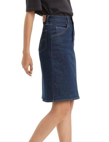 Falda Levis Classic Skirt Mid Rise Straight A-Line de mujer