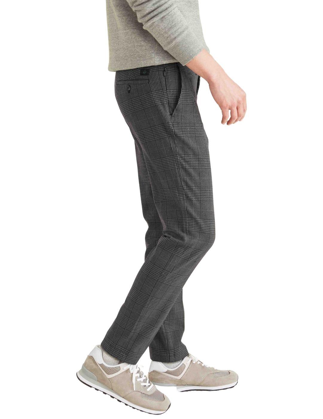 Pantalón Dockers pantalón tapered fit con diseño a cuadros
